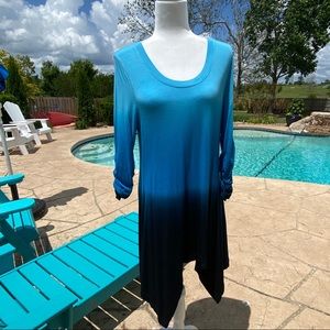 Philosophy Blue Dye Dipped Top size medium 3/4 sleeves light weight